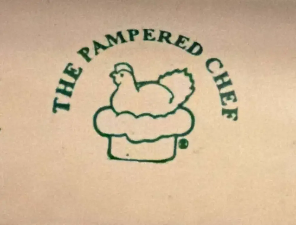 The Pampered Chef The Kitchen Is The Heart Of The Home Cookbook 1999